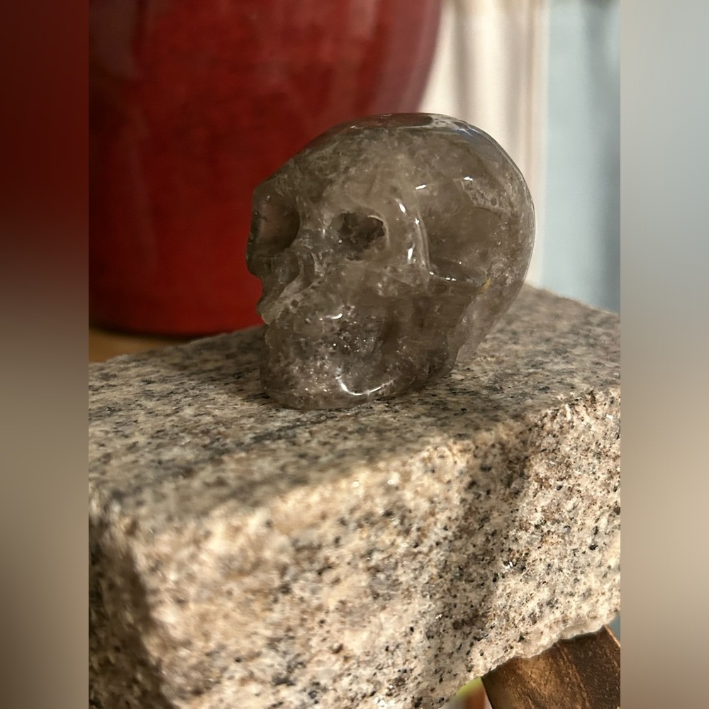 Smokey Quartz✨ Skull 💀 - Picture 3 of 6